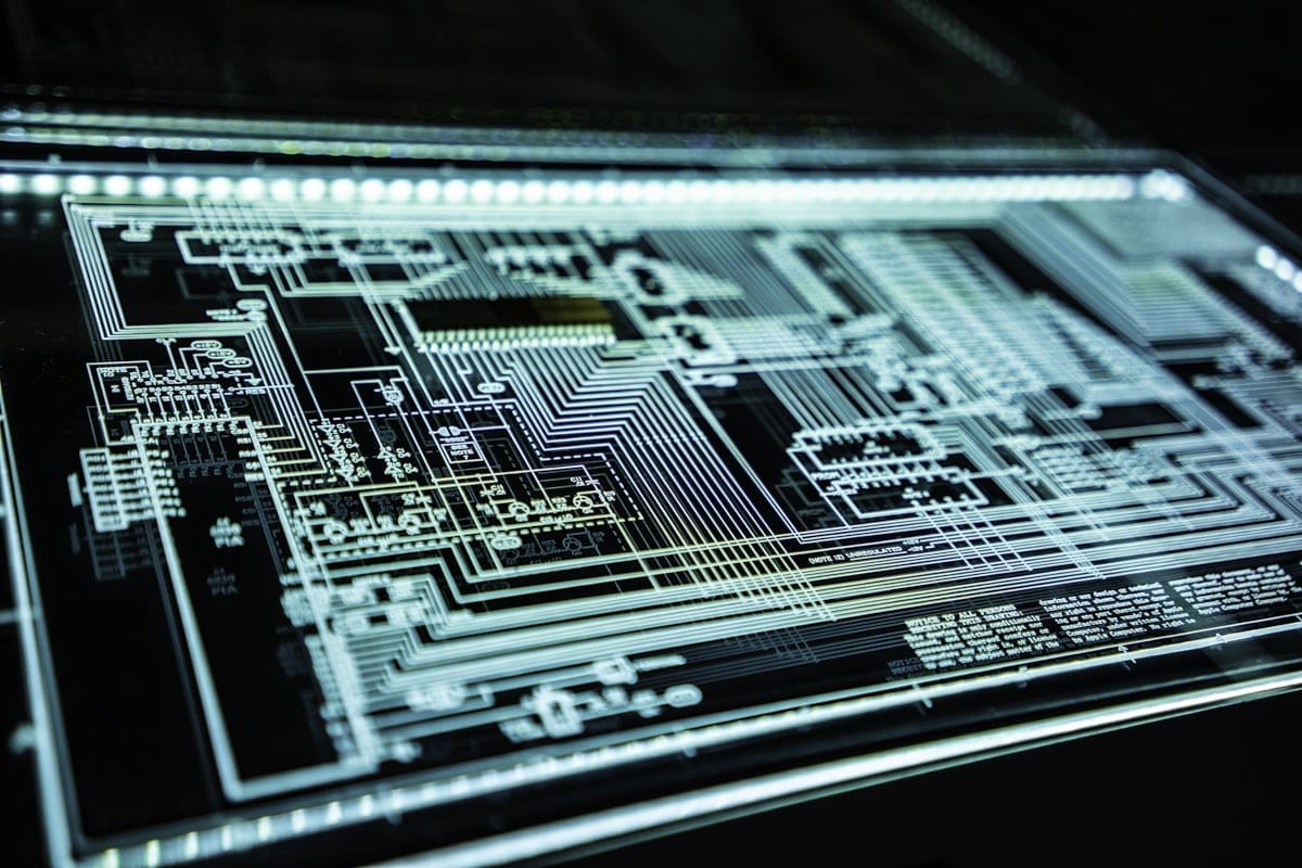 PMIC and DC-DC Selection for Compact Products: Efficiency, Heat, and Second Sources