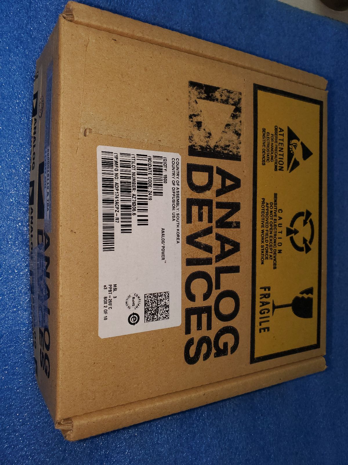 ADP1741ACPZ-R7